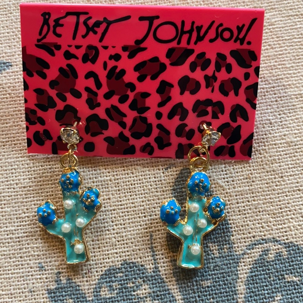 New Betsey Johnson cactus earrings